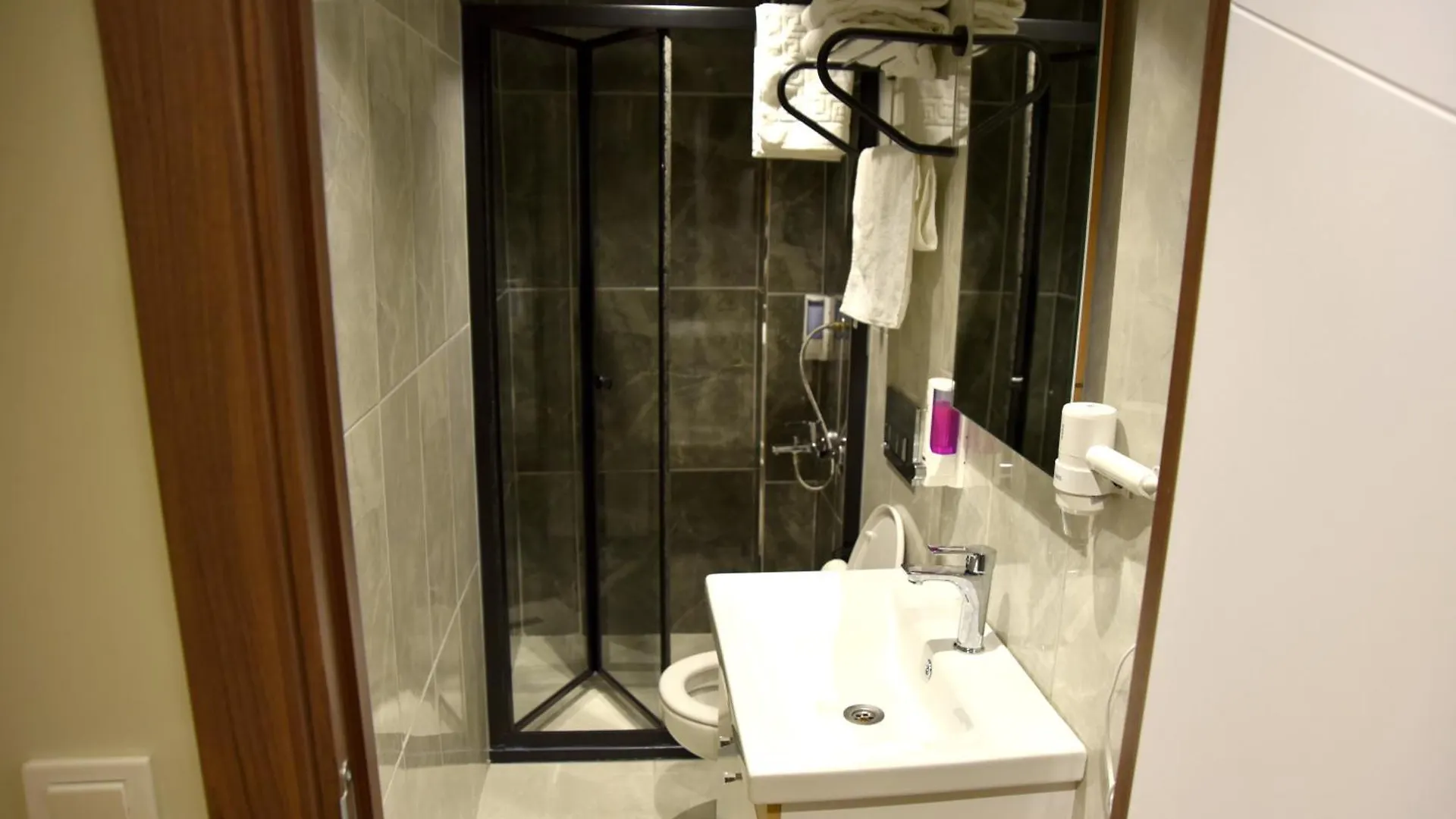 Hotel Edwin Plus Istanbul