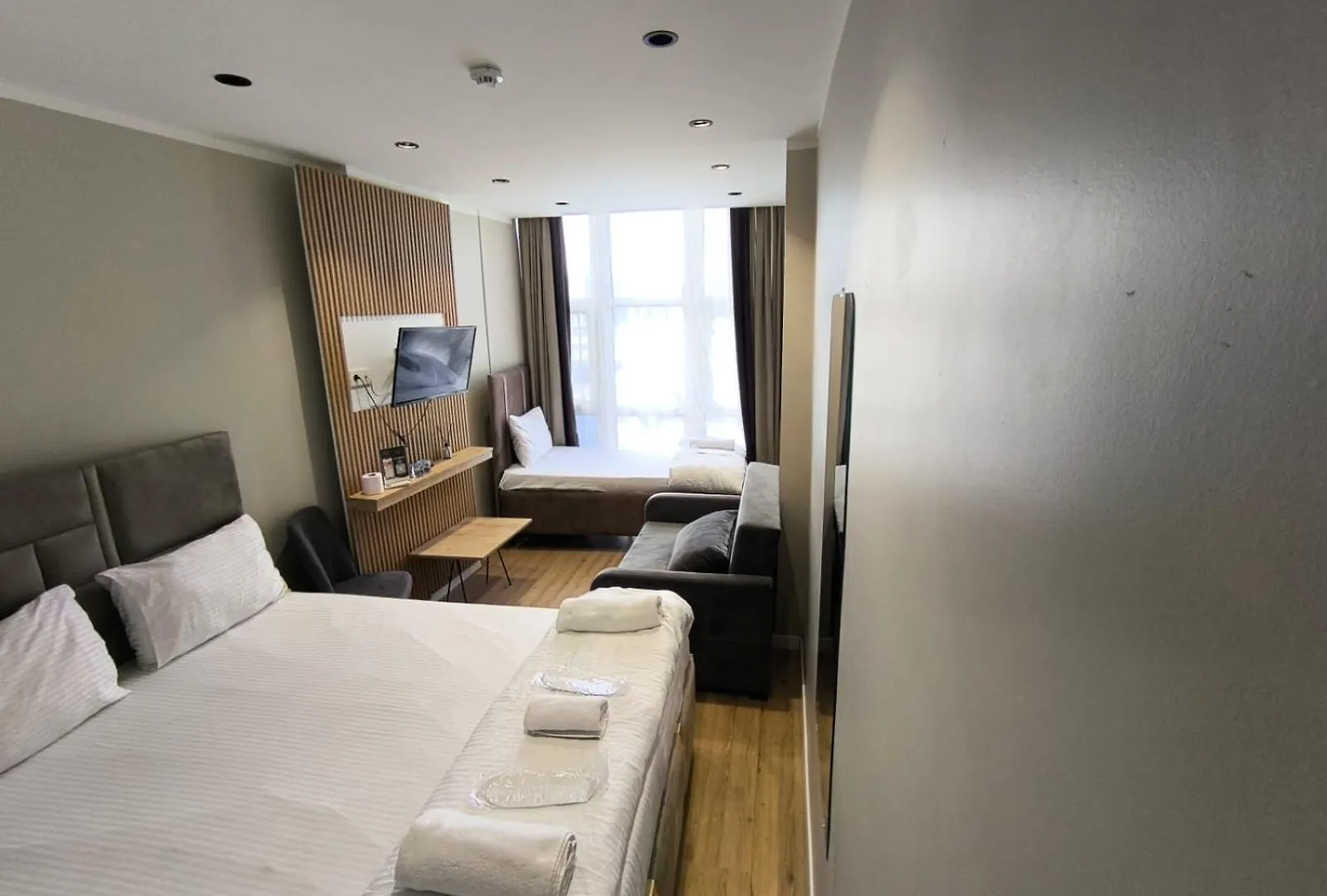 *** Hotel Edwin Plus Istanbul Turkey