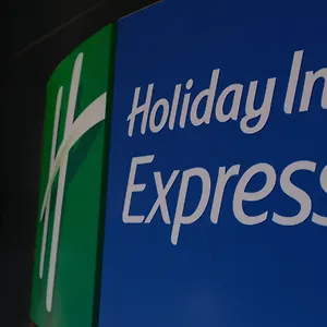 Hotel Express - - Atakoy Metro By Ihg